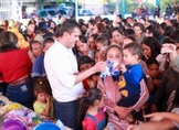 En Uruapan, magia de los Reyes Magos genera miles de sonrisas