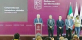 Compromiso del Estado con trabajadores, se refrenda con pago de adeudo a pensiones: Bedolla