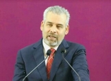 Tras ser acusado por violencia de género, funcionario estatal renunció a su cargo: Bedolla