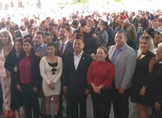 En bodas masivas, cerca de mil parejas se casan en Michoacán