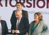 Entrega Bedolla, iniciativa para combatir extorsión al Congreso de Michoacán