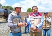Aplicarán en calzada La Fuente mezcla asfáltica con más ventajas que el concreto