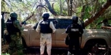 SSP, Sedena y GN aseguran dos vehículos abandonados; uno de ellos con blindaje artesanal