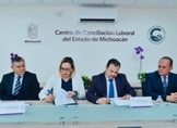 Rectora pide confianza en semillero de profesionistas egresados de la Universidad Michoacana