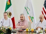 Bedolla y Ebrard acuerdan con APEAM plan para regular cultivos de aguacate y formalización laboral