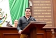Oscar Escobar a favor de los Derechos de Pueblos Originarios de Michoacán
