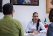 Semigrante apoya a adultos mayores para tramitar visa estadounidense