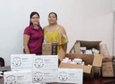 Entrega Seimujer productos de gestión menstrual y medicamentos, en la costa michoacana