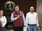 Entrega Nacho Campos vehículos a inspectores de Medio Ambiente