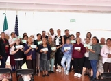 Con apoyo de Semigrante paisanos obtienen visa estadounidense