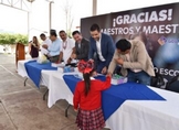 Con entrega de libros Michoacán garantiza educación de niñas y niños: IVEM