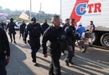 GUARDIA CIVIL LIBERA VIALIDADES BLOQUEADAS, EN URUAPAN