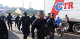 GUARDIA CIVIL LIBERA VIALIDADES BLOQUEADAS, EN URUAPAN