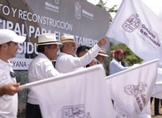 Bedolla inicia reconstrucción del centro para manejo de basura de Coahuayana y Aquila