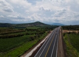 Gobierno de Bedolla destinó más de 12 mil millones en obra pública
