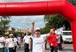 “CARRERA ROSA” DE ADRIANA HERNÁNDEZ REÚNE A MIL 500 PERSONAS CONTRA EL CÁNCER DE MAMA EN LA PIEDAD