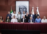 Bedolla y alcaldes del PVEM revisan avances de obras y proyecciones para 2024
