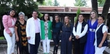 TRES MUJERES SOBREVIVIENTES DE CÁNCER DE MAMA RECIBEN IMPLANTES MAMARIOS
