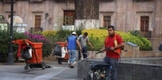 GOBIERNO DE MORELIA REALIZA ACCIONES DE LIMPIEZA EN PLAZA MELCHOR OCAMPO
