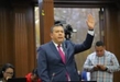 Juan Carlos Barragán vota a favor de otorgar descuentos en licencias de conducir