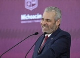 MICHOACÁN SEGUIRÁ APOYANDO A GUERRERO EL TIEMPO QUE SEA NECESARIO: BEDOLLA