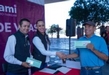 Semigrante entrega 50 visas a adultos mayores de Zamora