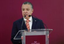 BENEFICIADOS CON DESCUENTO EN PAGO DE REFRENDO 45 MIL USUARIOS: LUIS NAVARRO