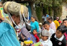 DIF DE PÁTZCUARO ENTREGA JUGUETES EN VARIAS COMUNIDADES