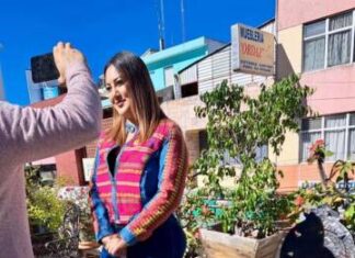 Seguiremos sumando esfuerzos para contribuir a escuelas dignas: Mónica Valdez