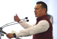 TORRES PIÑA RESPALDA INICIATIVA DE AMLO PARA REDUCIR GASTO PÚBLICO EN DIPUTADOS Y SENADORES
