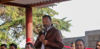 INAUGURA JULIO ARREOLA LA BARDA PERIMETRAL EN LA ESCUELA PRIMARIA GILDARDO MAGAÑA EN PÁTZCUARO
