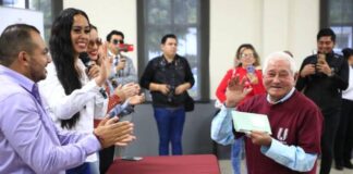 GOBIERNOS DE NACHO CAMPOS Y ESTATAL LOGRAN QUE 22 FAMILIAS SE REENCUENTREN