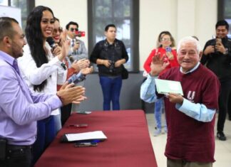 GOBIERNOS DE NACHO CAMPOS Y ESTATAL LOGRAN QUE 22 FAMILIAS SE REENCUENTREN