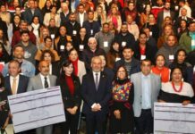 ¡NO MÁS VENTA DE PLAZAS! DE FORMA DIRECTA, BEDOLLA ENTREGA PRIMERAS 5 MIL BASES A DOCENTES