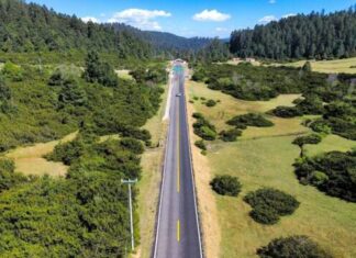 PAÍS DE LA MONARCA TIENE CARRETERA REHABILITADA; BENEFICIARÁ A 4 MUNICIPIOS: SCOP