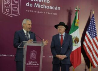 RECONOCE EMBAJADOR ESFUERZOS DE MICHOACÁN POR DIGNIFICAR A JORNALEROS
