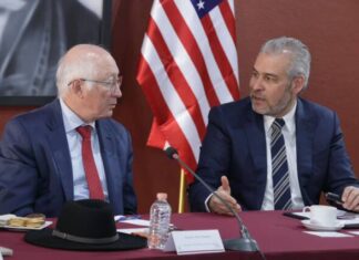 NO SE PERMITIRÁ EXPORTAR AGUACATE DE HUERTAS ILEGALES: EMBAJADOR DE USA KEN SALAZAR