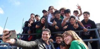 Alfonso Martínez apoya los sueños de 246 morelianos con Becas de Titulación CM 2024