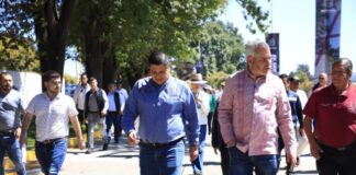 Nacho Campos y Alfredo Ramírez entregan rehabilitación de la avenida San Francisco