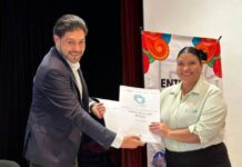 Entrega Sectur distintivos a empresas michoacanas por calidad higiénica