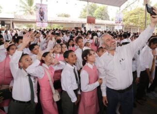 Con La Escuela es Nuestra se dispersarán 27.6 mdp en Apatzingán: Bedolla