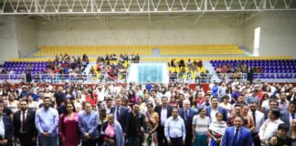 Acompaña Nacho Campos a 150 parejas que se unieron en matrimonio civil
