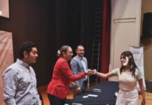 Más de cinco mil moradores de Casas del Estudiante de la UMSNH recibirán tarjetas SIM