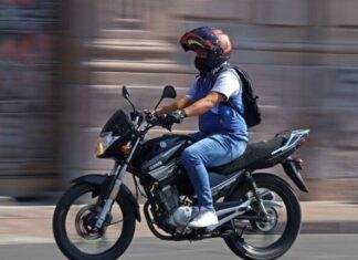 USAR CASCO AL VIAJAR EN MOTO, UN FACTOR DE VIDA O MUERTE: SSM