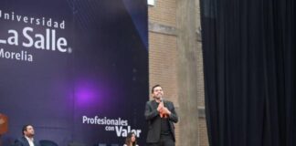 ÁLVAREZ MÁYNEZ SE REÚNE CON JÓVENES DE LA SALLE, EN MORELIA