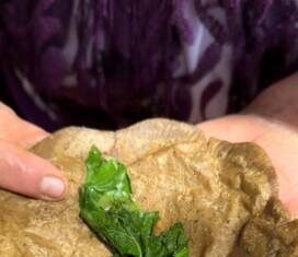 ¿Un taco de bistec sin carne? Prueba esta delicia purépecha con las cocineras tradicionales