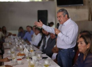 Sectores sociales de Michoacán se proclaman en favor de Raúl Morón Orozco