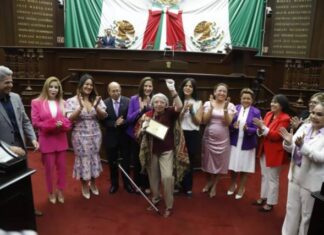 Entrega 75 Legislatura Condecoración “Mujer Michoacana 2024”, a Rosa Citlali Martínez