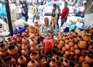 Encuentra las artesanías más representativas de Michoacán en el tianguis de Uruapan