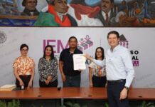 Alfonso Martínez se registra como candidato a la Presidencia de Morelia por el PAN y PRD